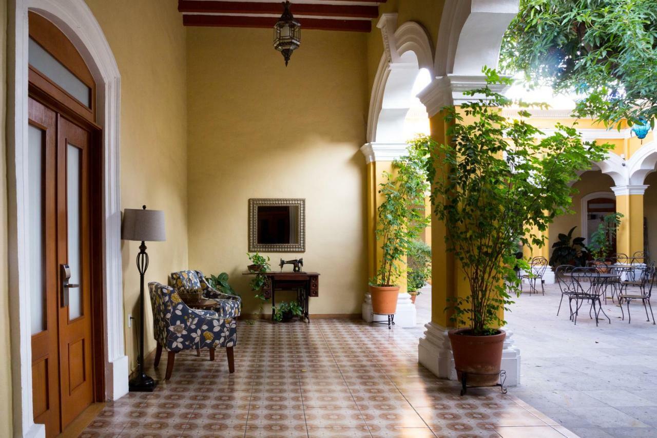 Hotel La Casona De Don Jorge Colima Exterior photo